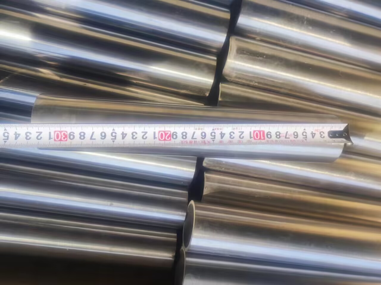 Alloy 42 (4J42) Tube for Low Thermal Expansion in Semiconductor Applications